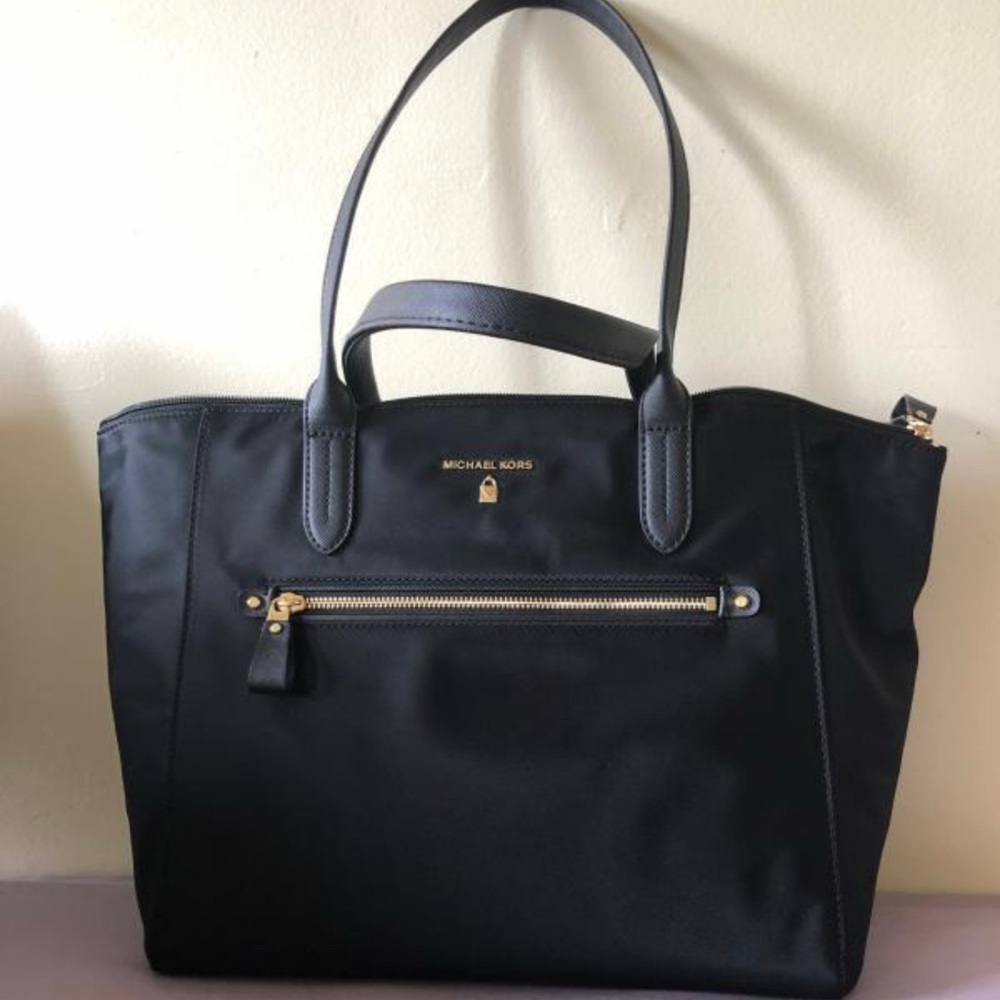Michael Kors Black Kelsey Large Tote Bag